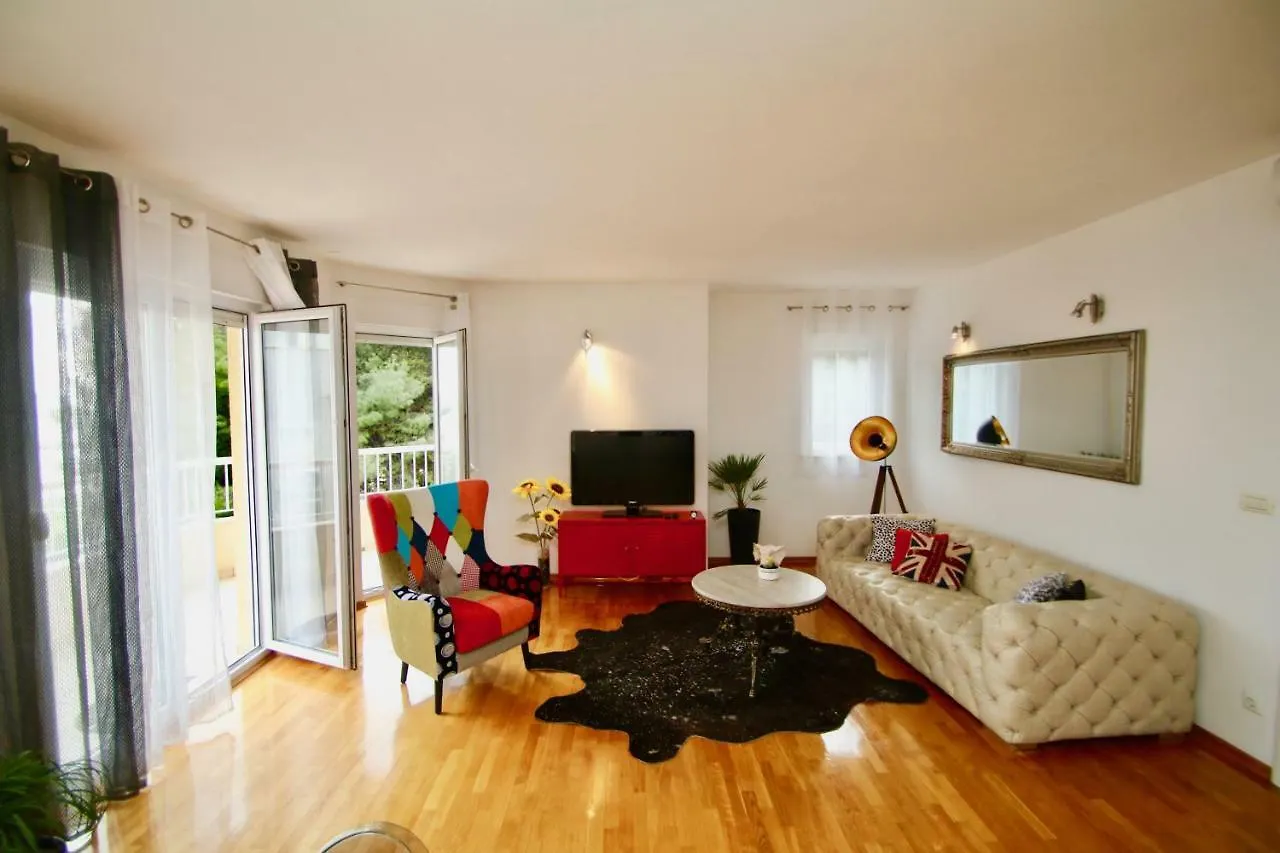 Sun In Split Apartment