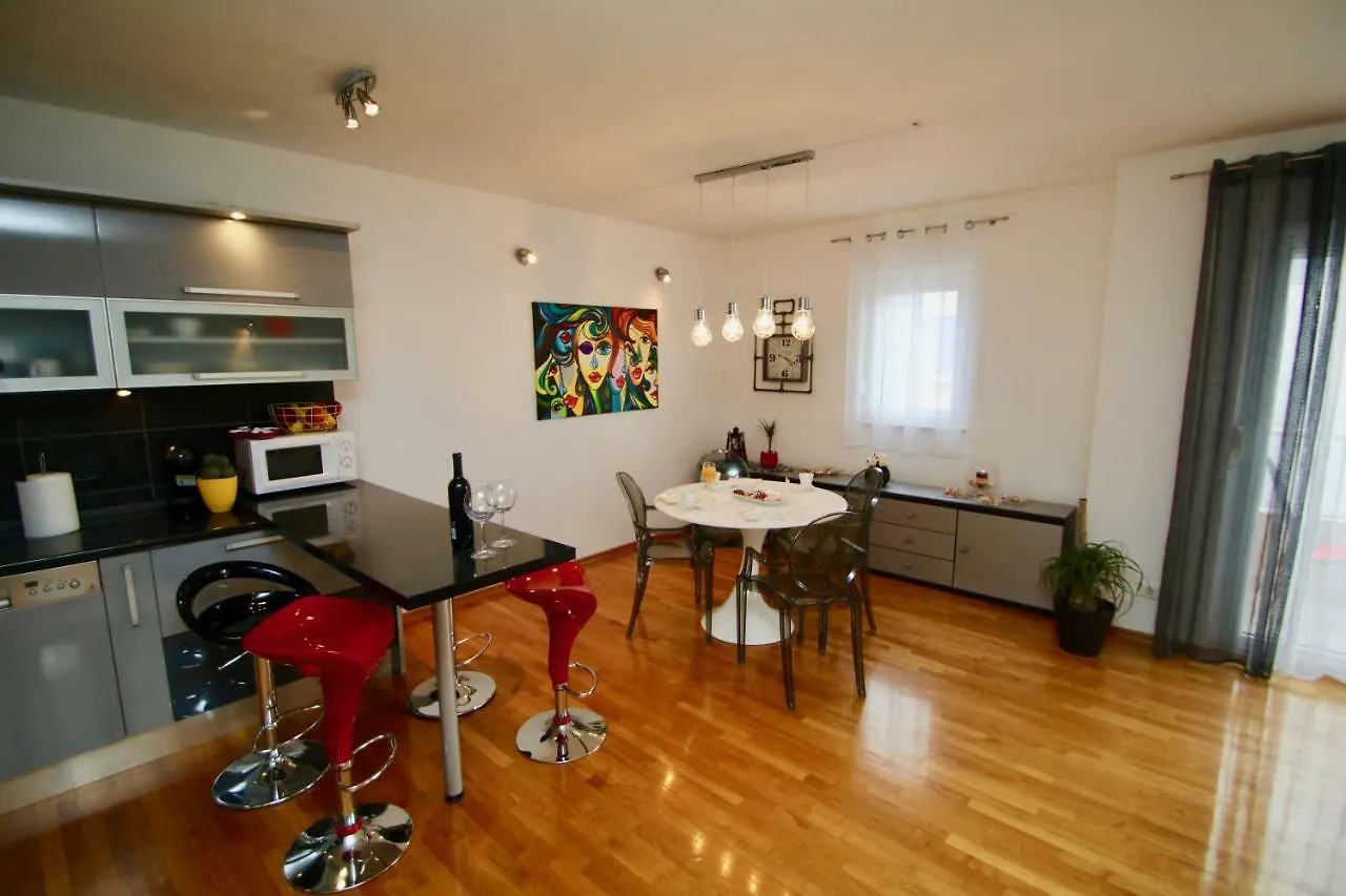 Sun In Split Apartment