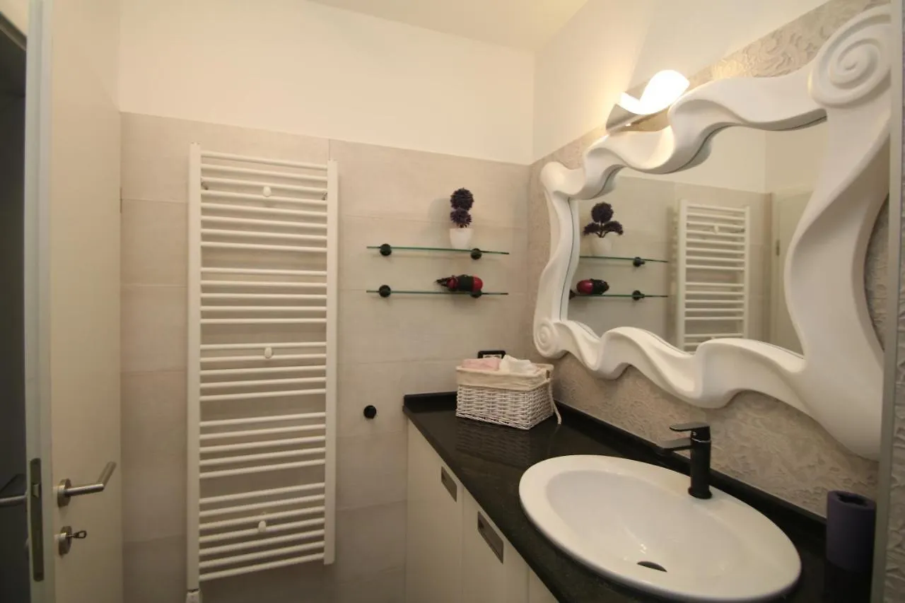 Sun In Split Apartment